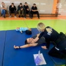 Офіцери служби освітньої безпеки разом із медиками навчали школярів надавати домедичну допомогу
