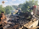 Підрозділи Кіровоградського гарнізону ДСНС тричі залучались на гасіння пожеж різного характеру та здійснили 14 виїздів на ліквідацію пожеж сухостою