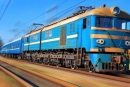 Додаткові поїзди на Трійцю та День Конституції 